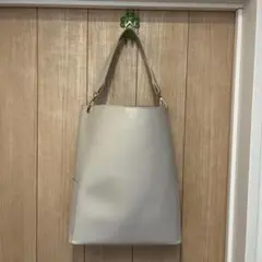 RANDEBOO ショルダーバッグのサムネイル