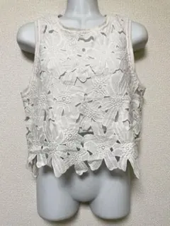 XXI Forever21花柄レース ノースリーブ トップス