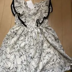 新品　女児　ワンピース