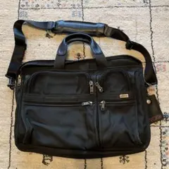 TUMI ブリーフケース