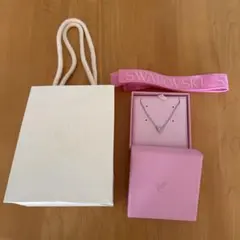 スワロフスキー ネックレス