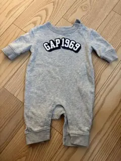 GAP 長袖ロンパース