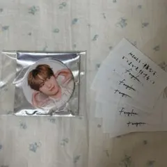 INI フェンファン 許豊凡 缶バッチ スクエア SQUARE 落下物