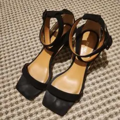 PIPPICHIC アンクルストラップサンダル