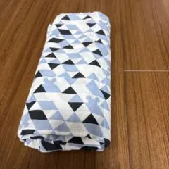 エイデンアンドアネイ　おくるみ　ディズニー　ミッキー