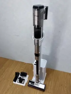 Y★402 シャーク 掃除機 IW3241JSL 美品のサムネイル