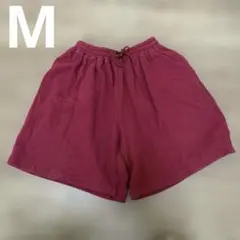 赤いショートパンツ ゴム紐付き M
