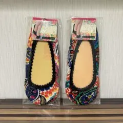 【2つセット】ペイズリー柄　カラフル　派手　浅履きソックス　フットカバーのサムネイル