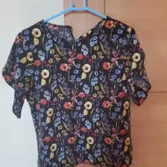 花柄カットソーのサムネイル