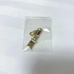 PRADA BEAUTY　プラダ　ビューティー チャームのサムネイル