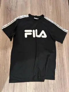 FILA 半袖 Tシャツ ブラック Mサイズのサムネイル