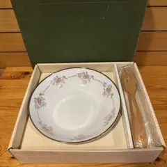 レトロ　サラダボウル 花柄 フォーク付き