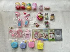サンリオ・たまごっちなどカプセルトイセット