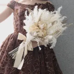 Item thumbnail for item c0328519-afce-40e3-b20a-e940014e7386