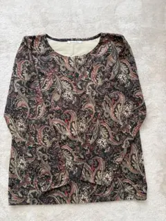 【24時間以内発送！】ペイズリー柄 長袖トップス 黒 ブラウン