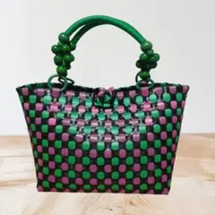 Item thumbnail for item aa93e49f-831c-439e-a85c-2f996a28b99f