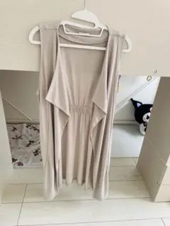 GU ベージュ ジレ P