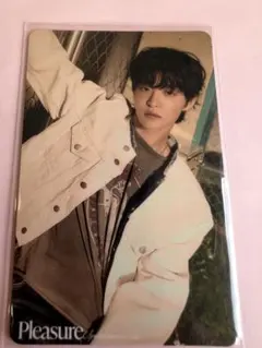 treasureジフンPleasure Special Mini Album