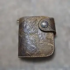 二つ折り財布本革