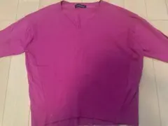 グリーンレーベルリラクシング紫色 Vネック 長袖ニットセーター