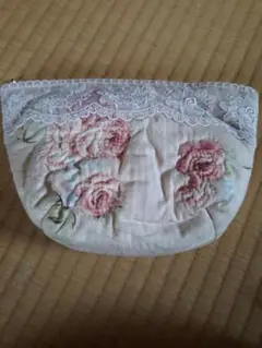 花柄刺繍ポーチ レース付き