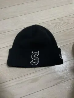Supreme New Era Devil S Logo Beanie ブラック - メルカリ