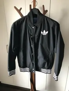 adidas スタジャン