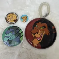 ディズニー　パニカム　スカー　パスケース　缶バッジ　シンバ　ライオンキング