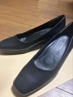 Romeo Valentino パンプス 黒 23.0cmのサムネイル