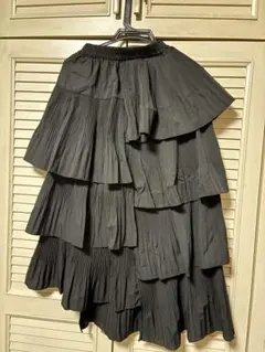 黒 プリーツスカート レイヤードデザイン ロングスカート フリルスカート