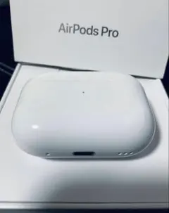 極美品　Apple AirPods Pro 第二世代 ライトニング充電　7