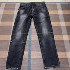 Item thumbnail for item 15562334-38f9-490f-bd7c-07f6ba7c2539