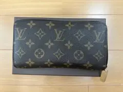 LOUIS VUITTON ルイヴィトン ジッピーウォレット モノグラム 長財布のサムネイル