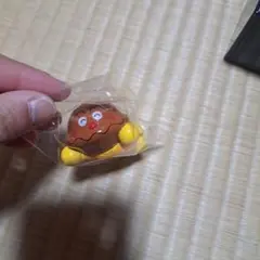 カレーパンマン　人形のサムネイル