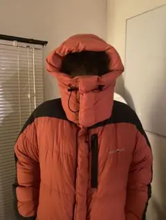 ダウンジャケット 赤