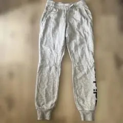 adidas ロゴ入りスウェットパンツ　Lサイズ