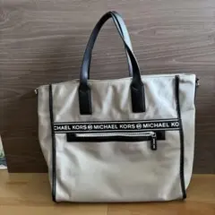 【美品】MICHAEL KORS トートバッグ ショルダーストラップ付 男女兼用のサムネイル