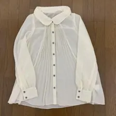アイボリー プリーツ付き 長袖シャツ M