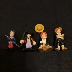 ONE PIECE ワンピース　初期カプセルトイミニ フィギュア　4体　ガチャ