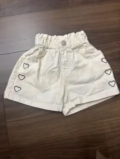 ハート刺繍付きハーフパンツ