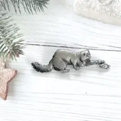 猫ブローチ