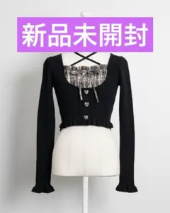 pium ヨーク切替ハートリボン長袖ニット - メルカリ