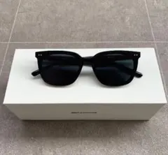 CELINE CL40248I 01A サングラス ブラック 太セル イタリア製 - メルカリ