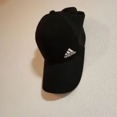adidas 黒キャップ OSFX フリーサイズ