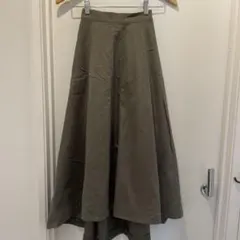 グリーン ロングスカート