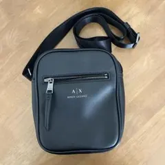 Armani Exchange ブラック ショルダーバッグのサムネイル