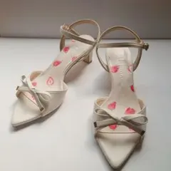 未使用級！artemis by DIANAアンクルストラップサンダル23cmのサムネイル