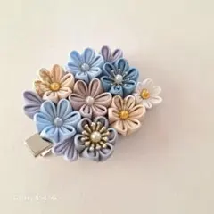 花デザイン ヘアクリップ