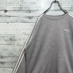 【アディダス】adidas 最高デザイン ワンポイントロゴ レトロ スウェット