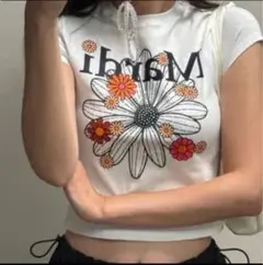 Mardi フラワープリント クロップドTシャツ